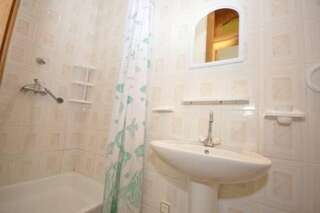 Гостевой дом Inn Zolotoj bereg Солнечногорское-6